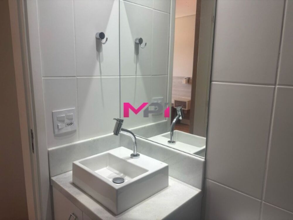 Apartamento à venda com 2 quartos, 66m² - Foto 15