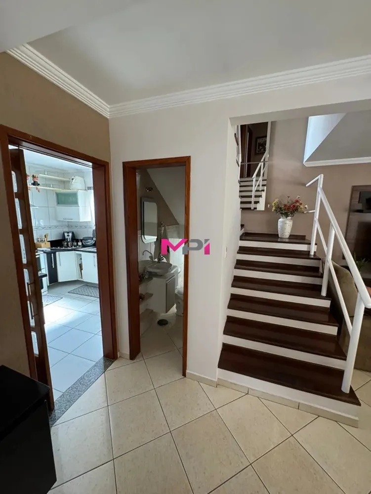 Sobrado, 3 quartos, 176 m² - Foto 3