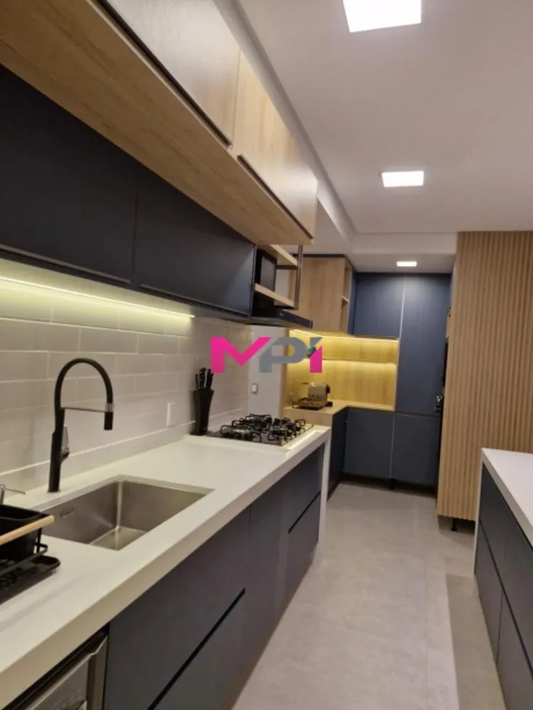 Apartamento, 3 quartos, 141 m² - Foto 1