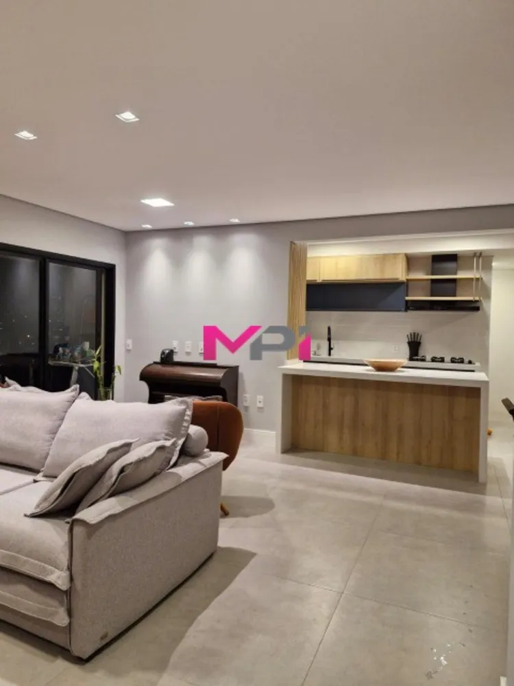 Apartamento, 3 quartos, 141 m² - Foto 1