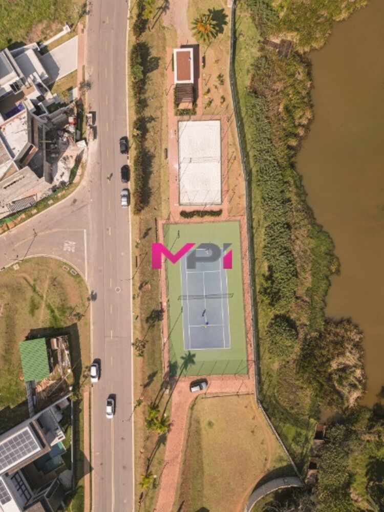 Casa de Condomínio à venda com 4 quartos, 360m² - Foto 4