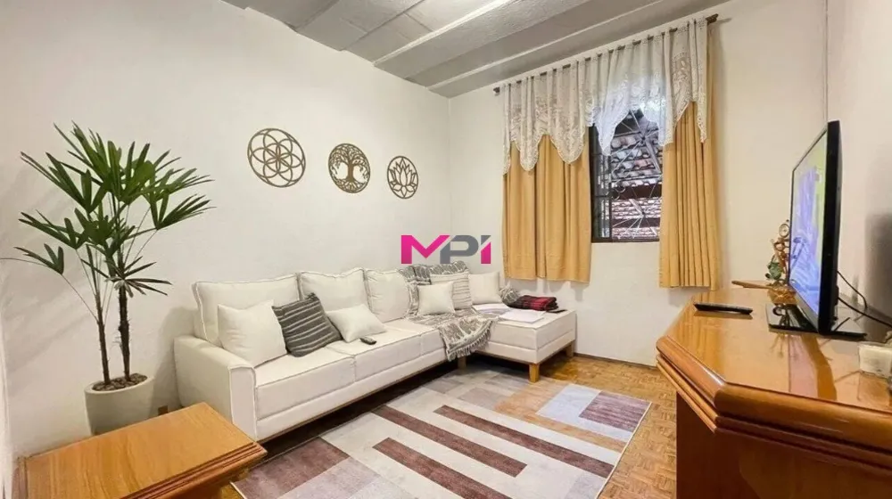 Casa, 3 quartos, 168 m² - Foto 2