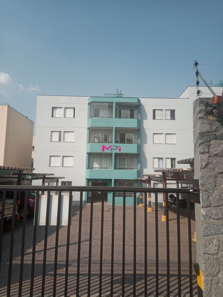 Apartamento à venda com 2 quartos, 70m² - Foto 4