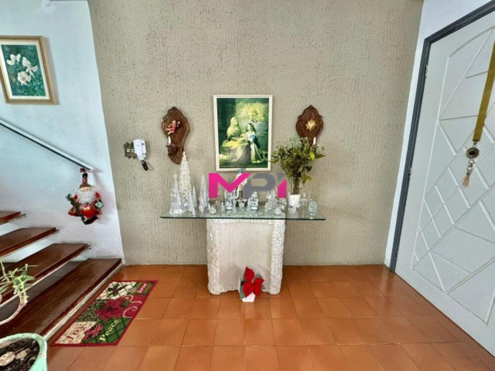 Sobrado, 3 quartos, 205 m² - Foto 2