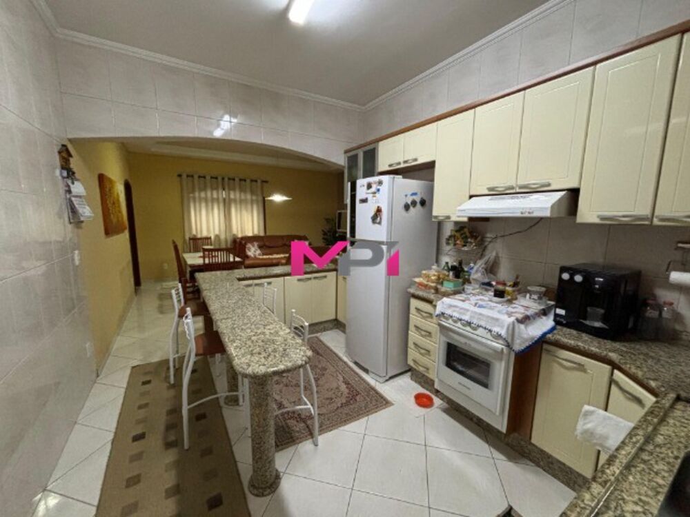 Casa, 4 quartos, 300 m² - Foto 4