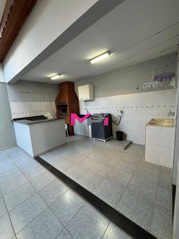 Casa, 4 quartos, 300 m² - Foto 8