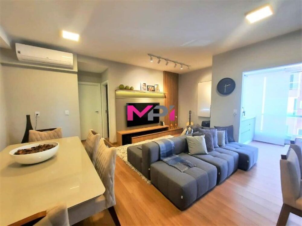 Apartamento à venda com 2 quartos, 74m² - Foto 1