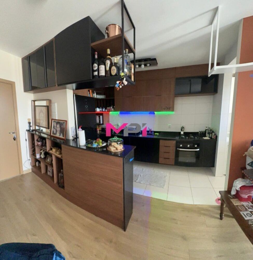 Apartamento à venda com 3 quartos, 84m² - Foto 1