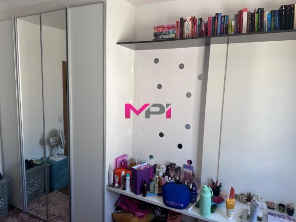 Apartamento à venda com 3 quartos, 84m² - Foto 3
