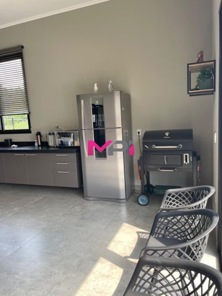 Casa de Condomínio à venda com 4 quartos, 330m² - Foto 11