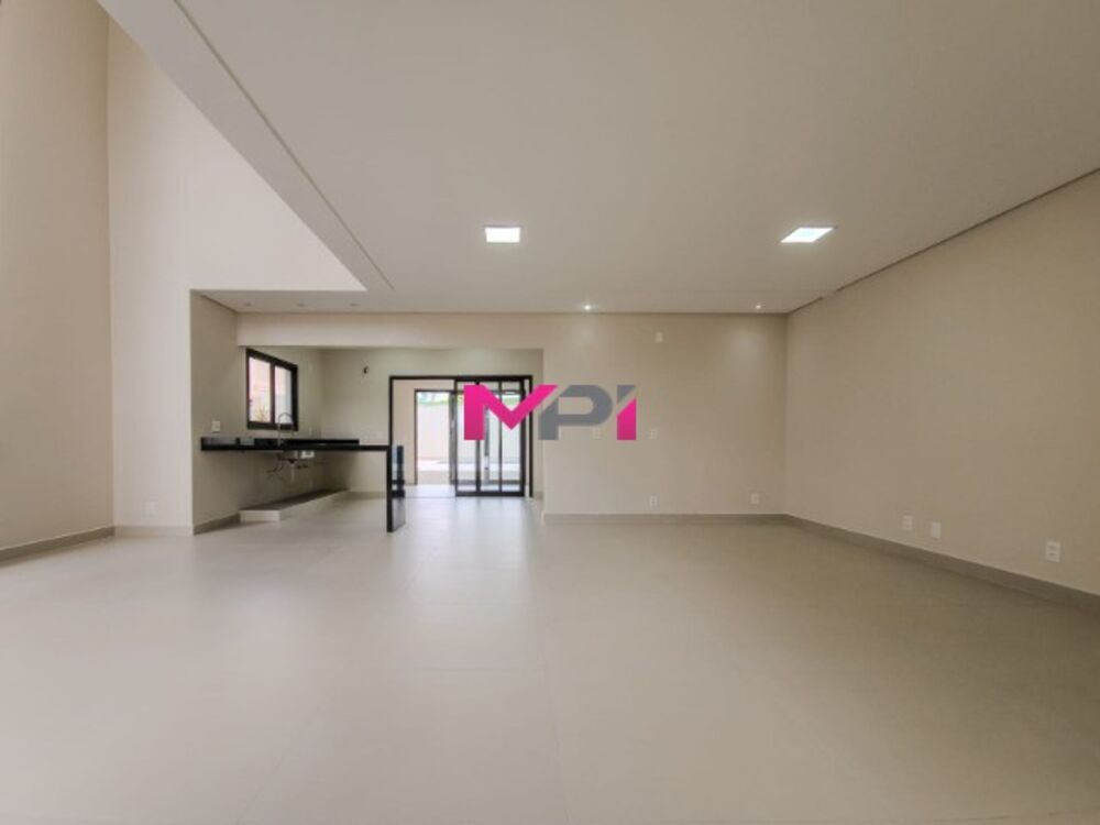 Casa de Condomínio à venda com 3 quartos, 220m² - Foto 2