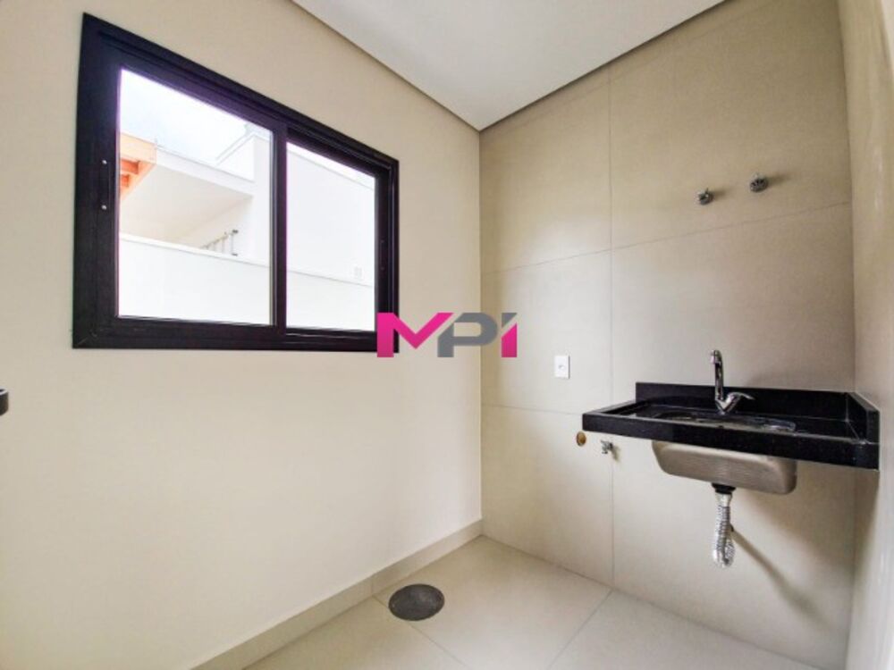 Casa de Condomínio à venda com 3 quartos, 220m² - Foto 4