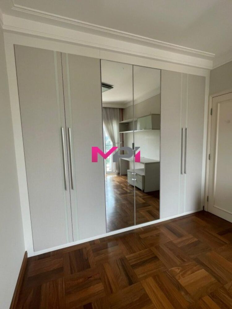 Apartamento à venda com 3 quartos, 157m² - Foto 1