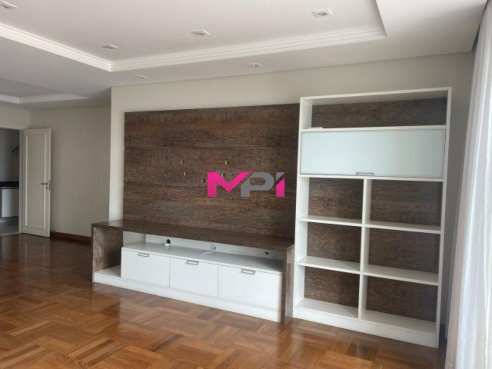 Apartamento à venda com 3 quartos, 157m² - Foto 3