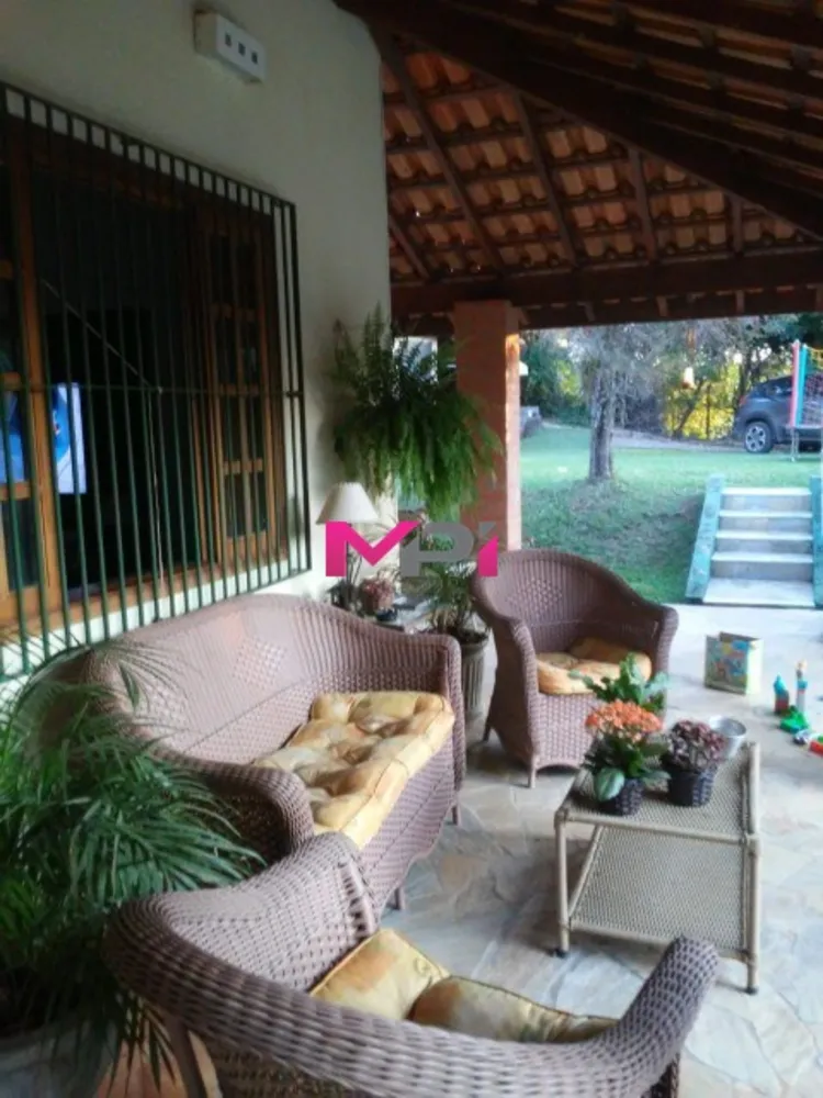 Chácara, 6 quartos, 3000 m² - Foto 2