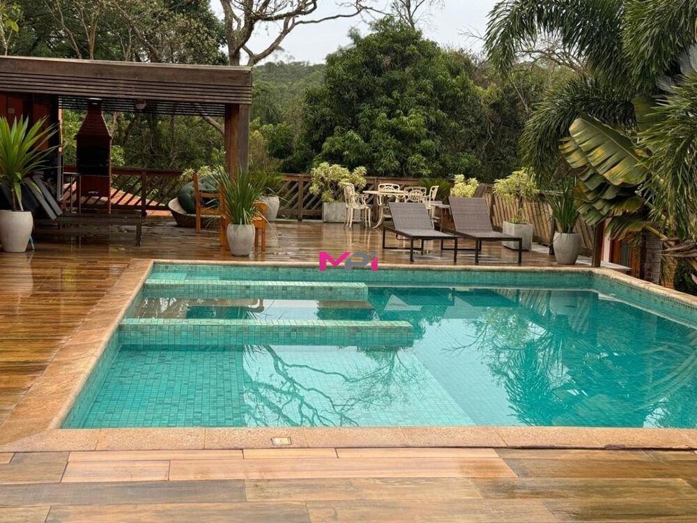 Chácara, 7 quartos, 2600 m² - Foto 1