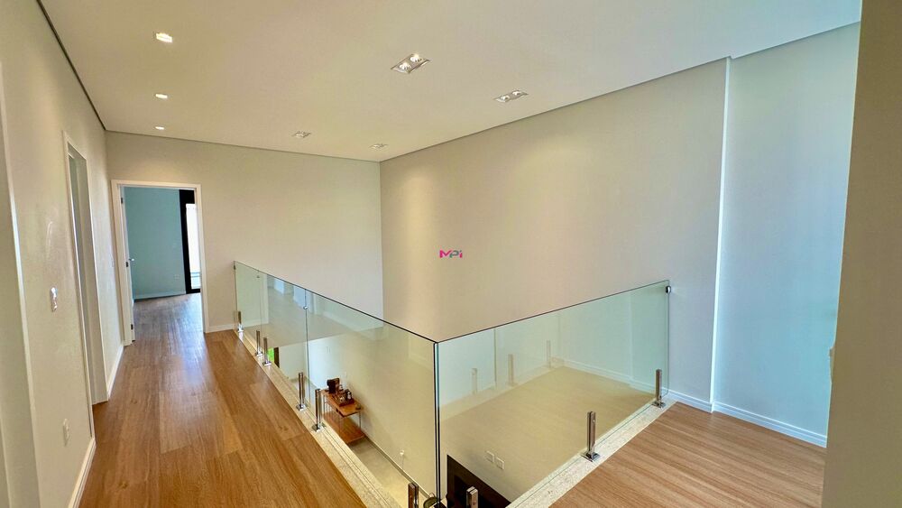 Casa de Condomínio à venda com 3 quartos, 250m² - Foto 14