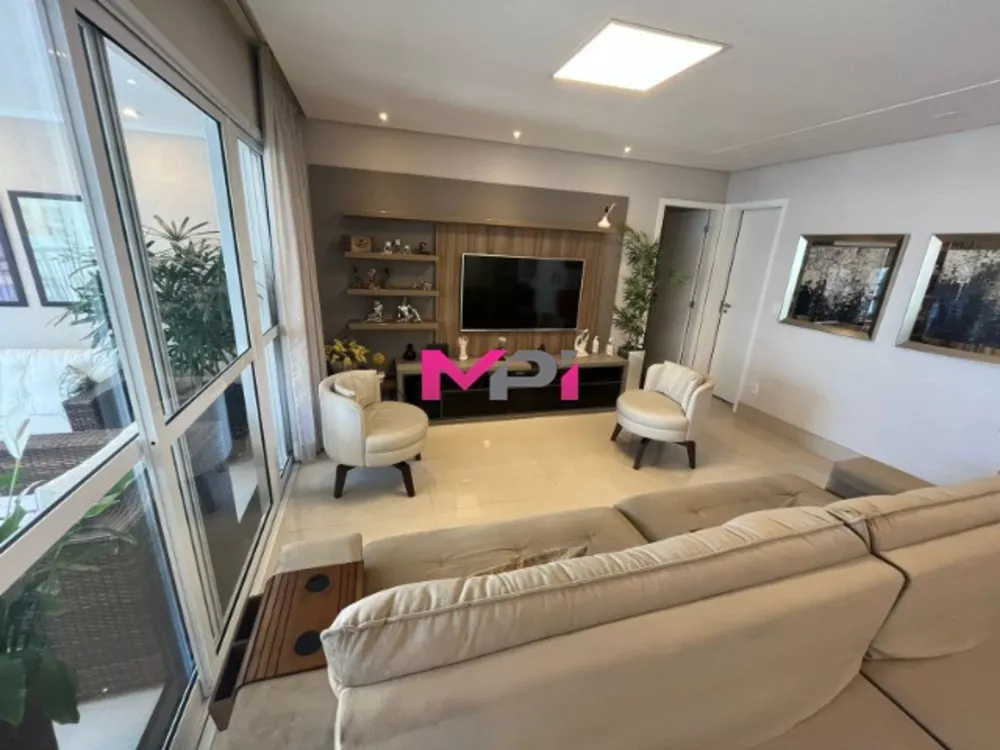 Apartamento à venda com 3 quartos, 163m² - Foto 1