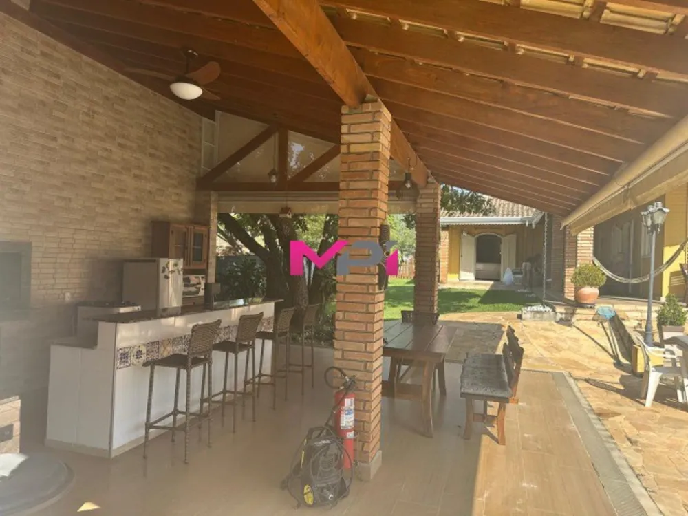 Chácara, 3 quartos, 1000 m² - Foto 1