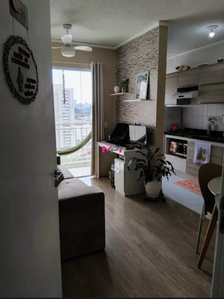 Apartamento à venda com 2 quartos, 49m² - Foto 2