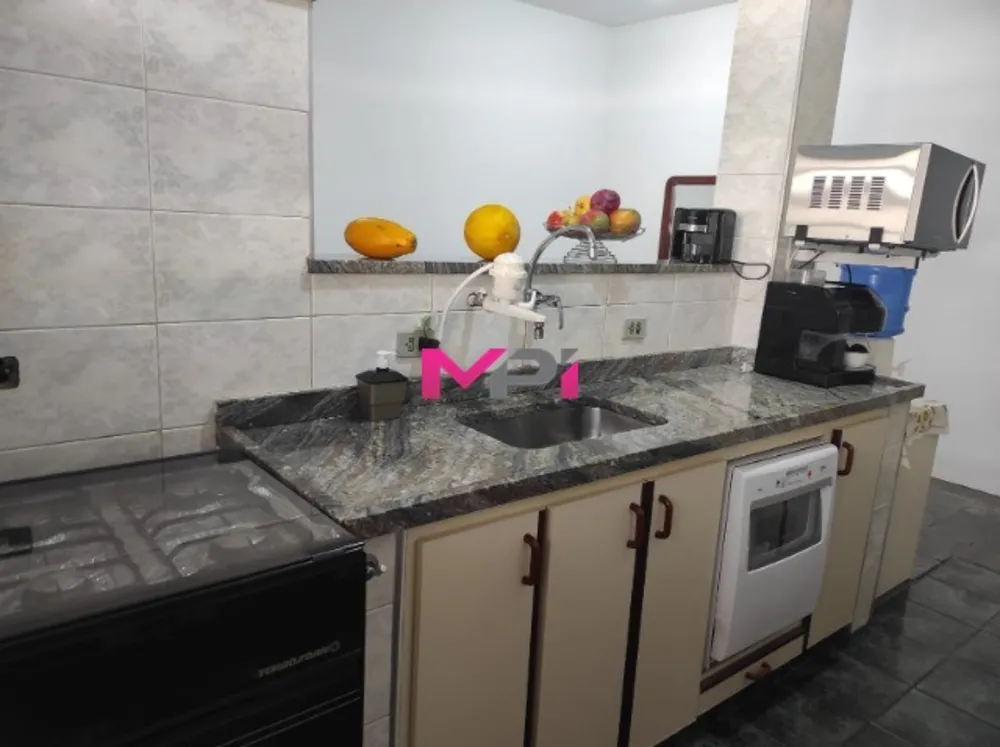 Chácara, 4 quartos, 1066 m² - Foto 2