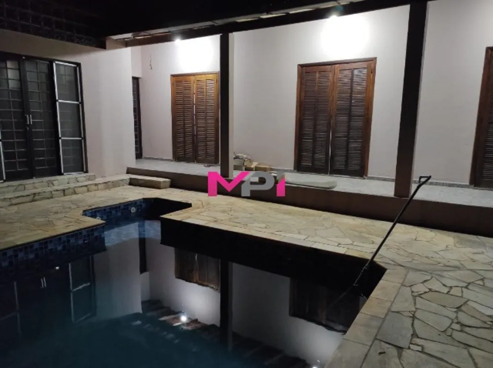 Chácara, 4 quartos, 1066 m² - Foto 6
