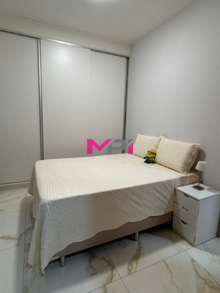 Casa de Condomínio à venda com 4 quartos, 235m² - Foto 14