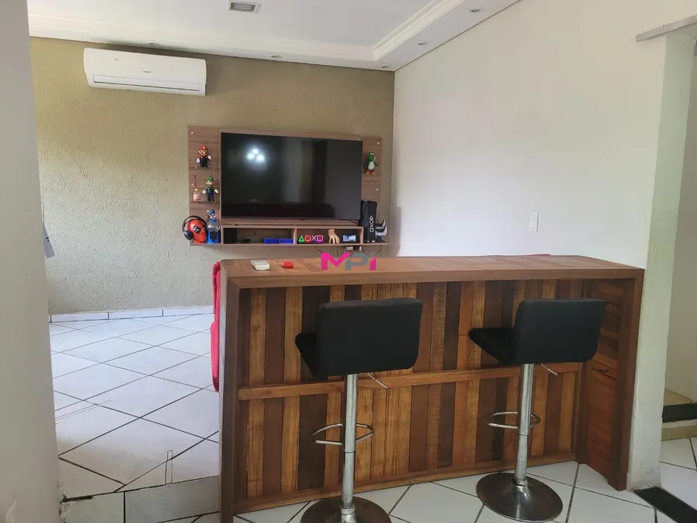 Casa, 4 quartos, 300 m² - Foto 4