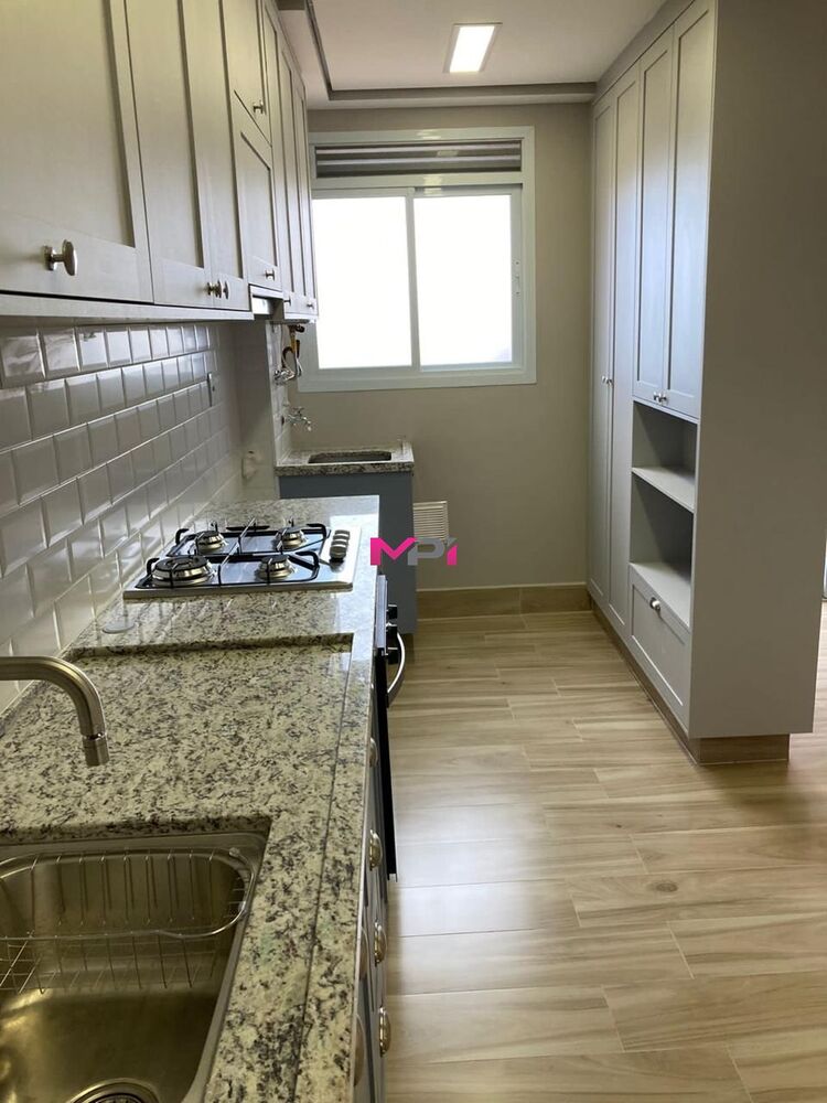 Apartamento à venda com 3 quartos, 77m² - Foto 4