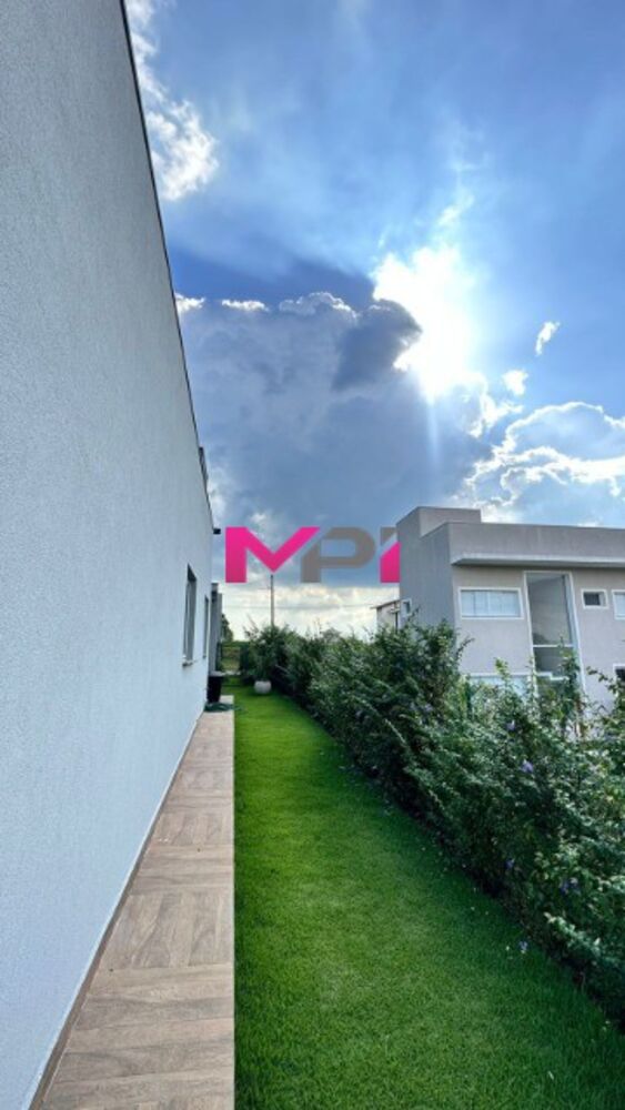 Casa de Condomínio à venda com 4 quartos, 359m² - Foto 11