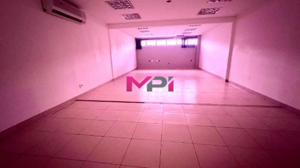 Depósito-Galpão, 2464 m² - Foto 1