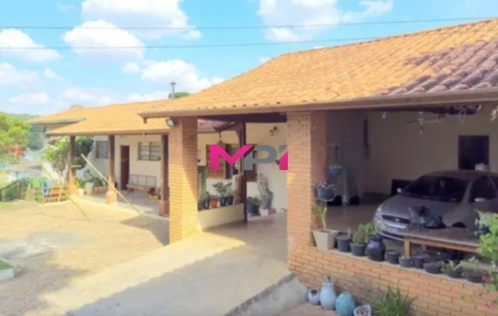 Chácara à venda com 3 quartos, 374m² - Foto 4