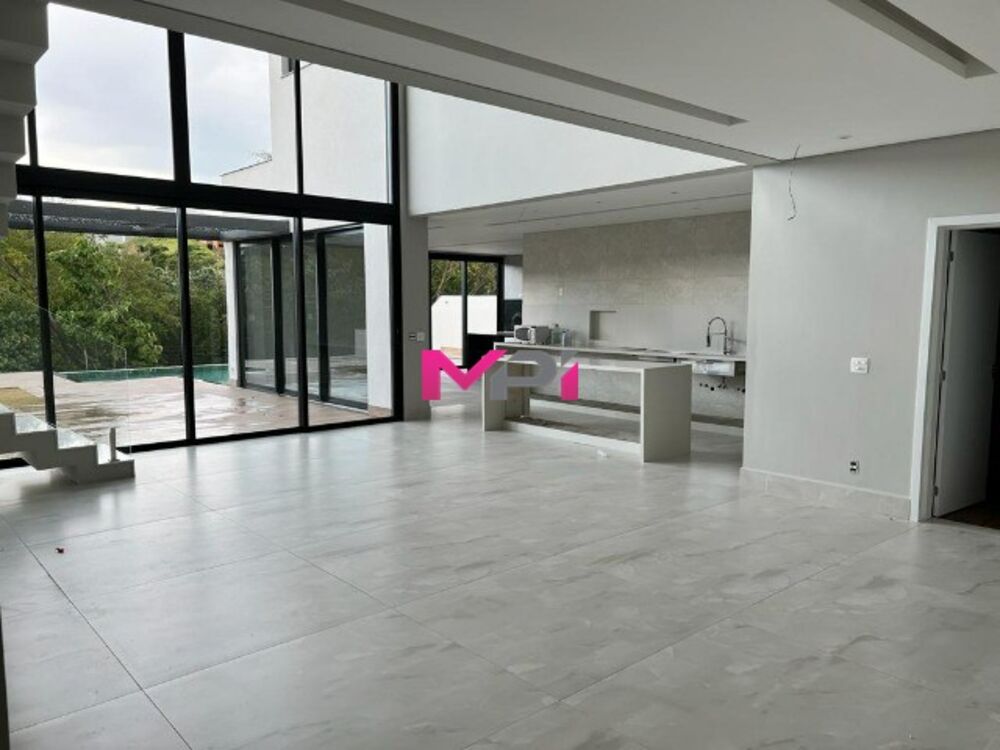 Casa de Condomínio à venda com 4 quartos, 475m² - Foto 1