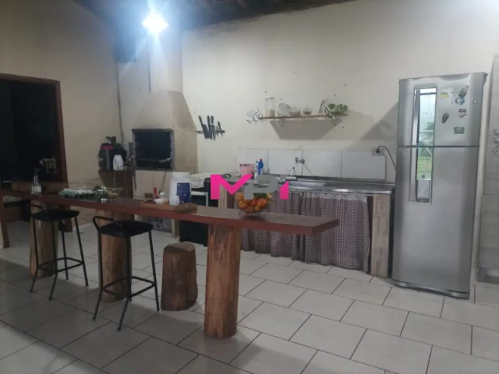 Chácara, 4 quartos, 3000 m² - Foto 2