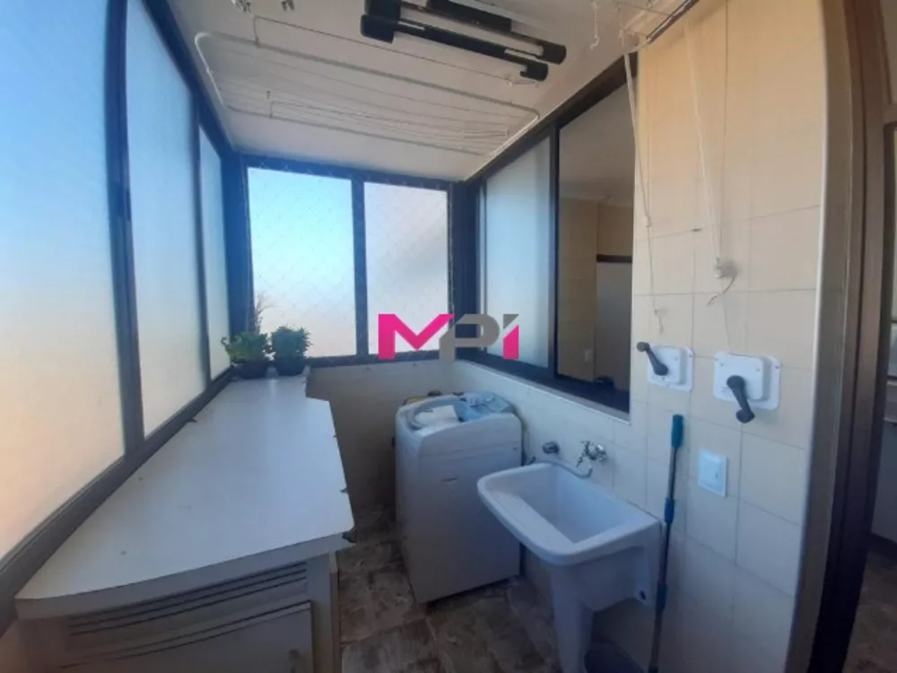 Apartamento à venda com 3 quartos, 112m² - Foto 10