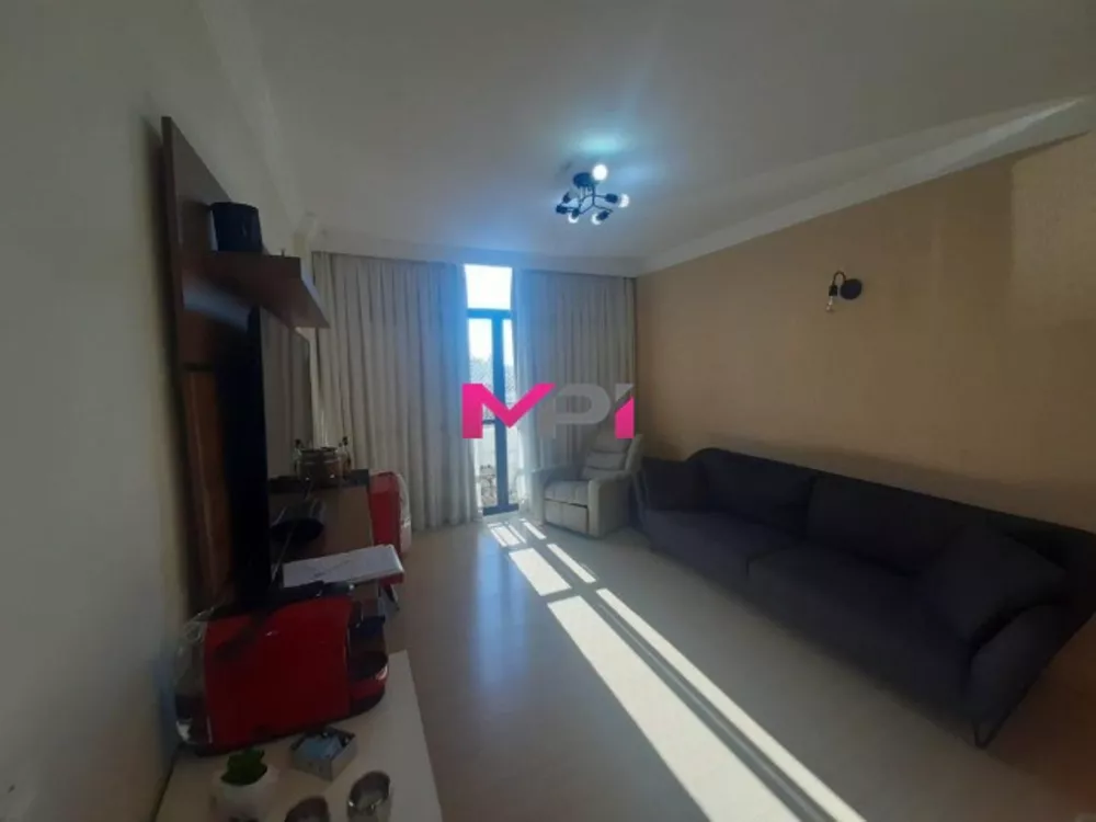 Apartamento à venda com 3 quartos, 112m² - Foto 2