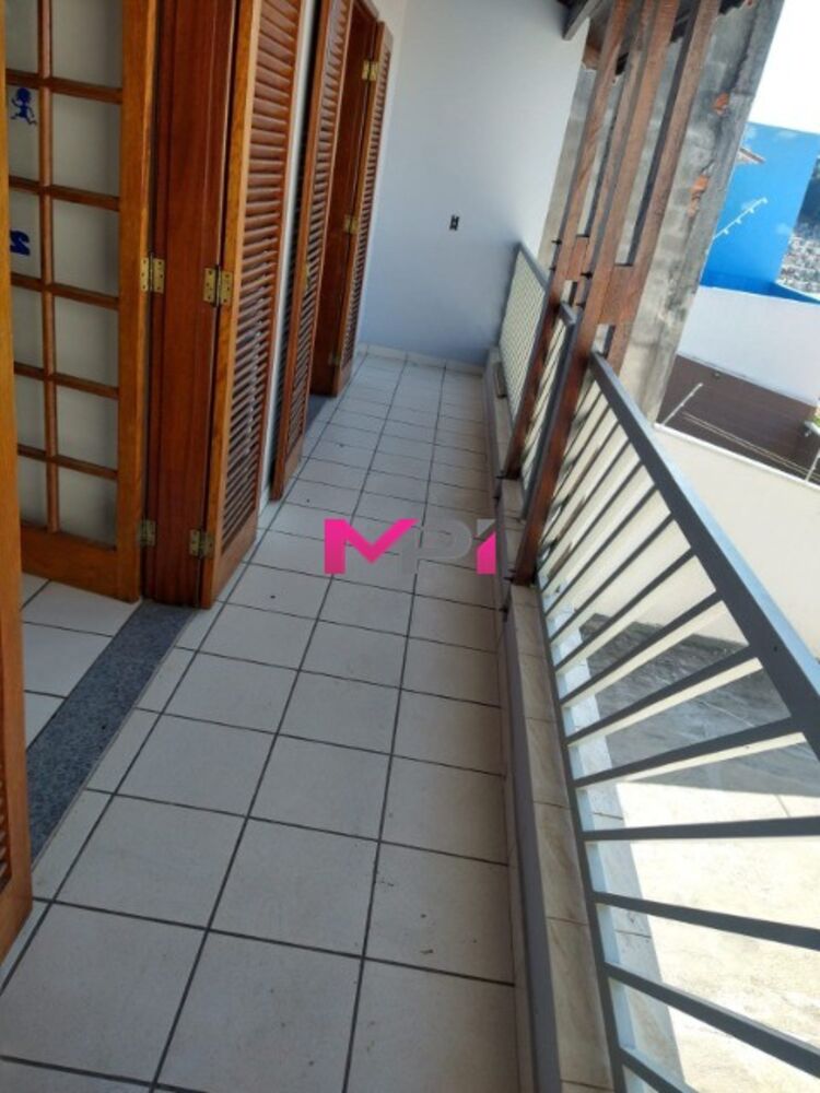Sobrado, 3 quartos, 195 m² - Foto 2
