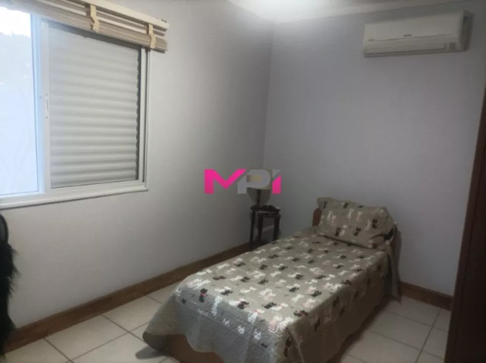 Casa à venda com 3 quartos, 280m² - Foto 24