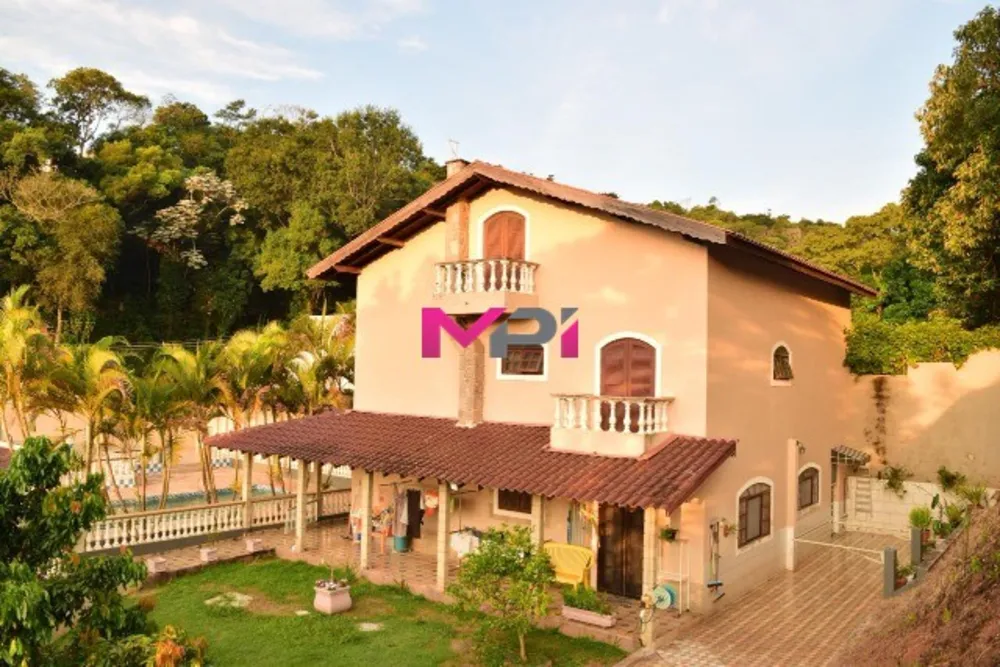 Chácara, 4 quartos, 1591 m² - Foto 5