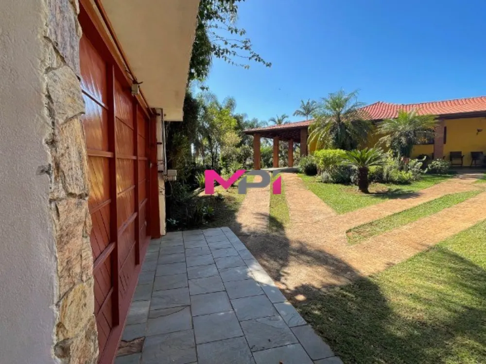 Chácara, 4 quartos, 1900 m² - Foto 6
