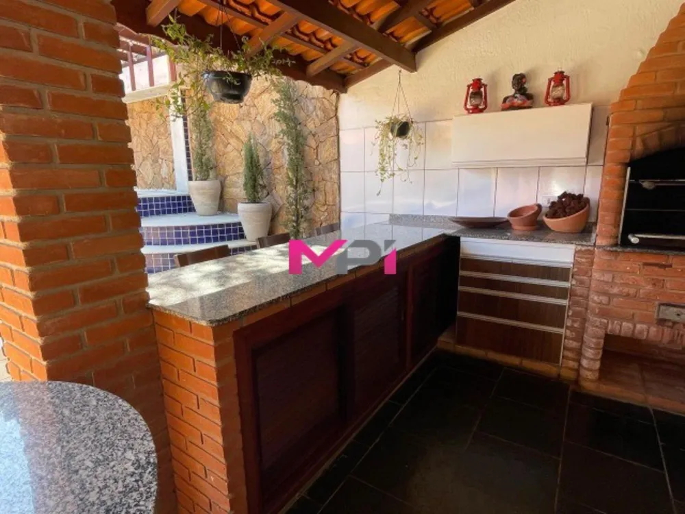 Chácara, 4 quartos, 1900 m² - Foto 3