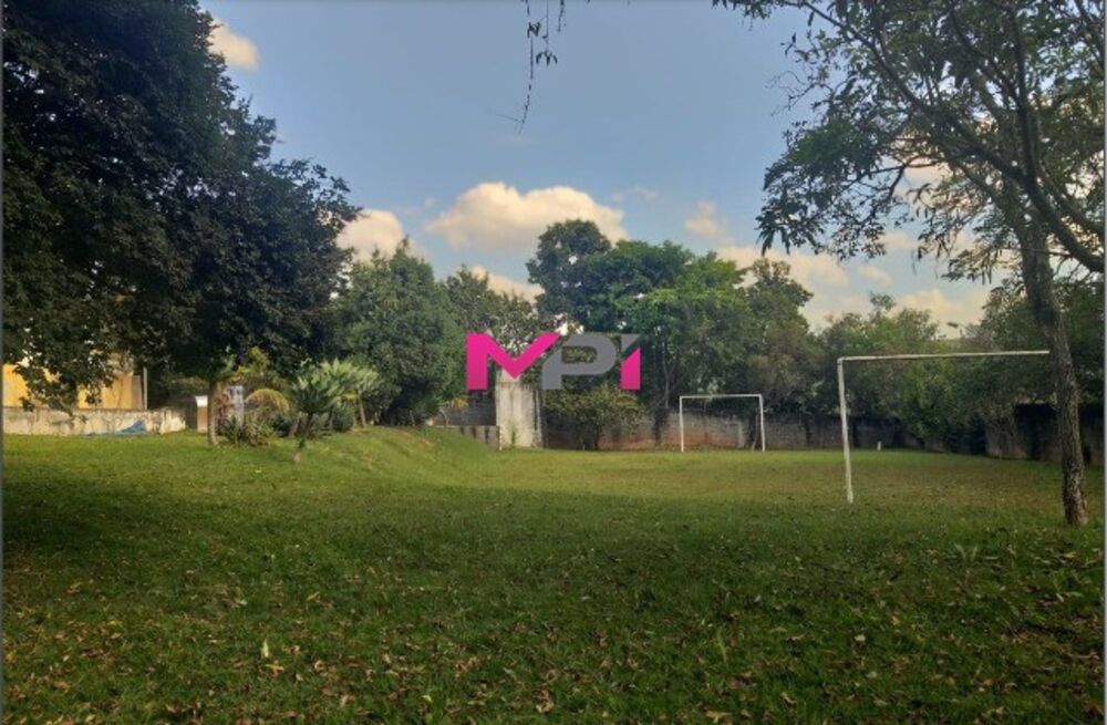 Chácara à venda com 3 quartos, 241m² - Foto 13