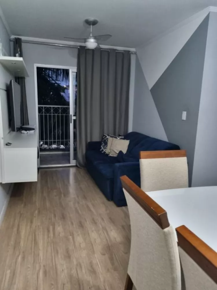 Apartamento à venda com 2 quartos, 69m² - Foto 1