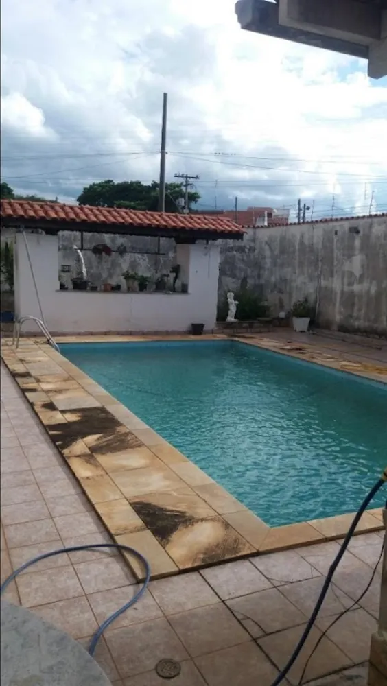 Casa, 3 quartos, 300 m² - Foto 1