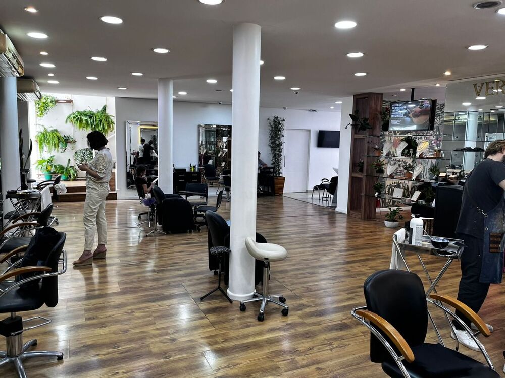 Casa para alugar com 7 quartos, 630m² - Foto 6