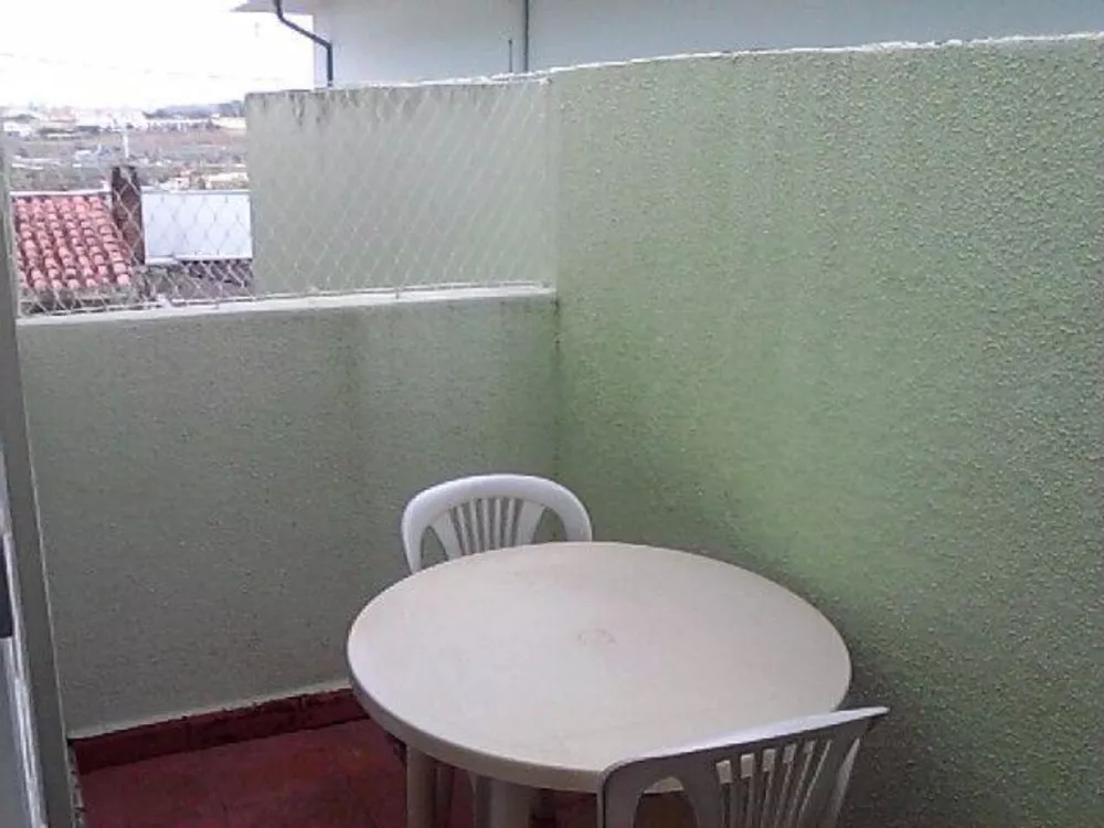 Sobrado à venda com 3 quartos, 200m² - Foto 3