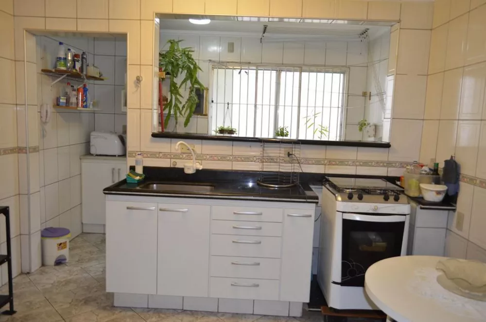 Apartamento à venda com 2 quartos, 70m² - Foto 4