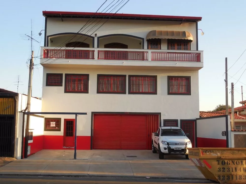 Prédio Inteiro à venda, 700m² - Foto 1