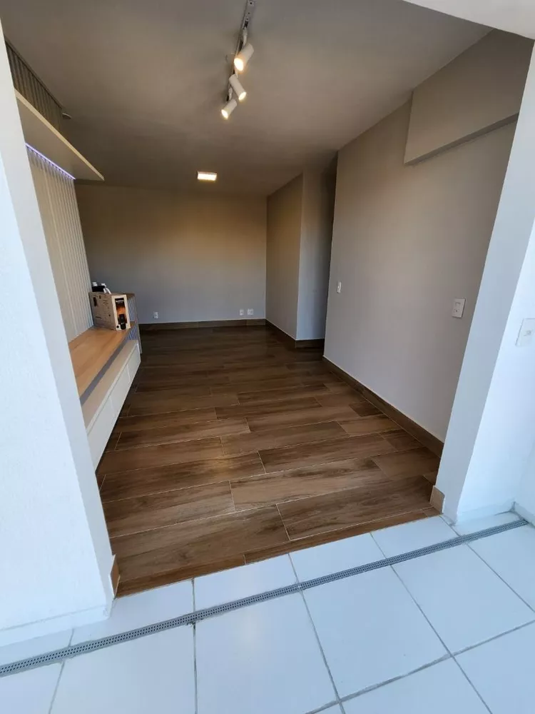 Casa de Condomínio para alugar com 3 quartos, 105m² - Foto 4