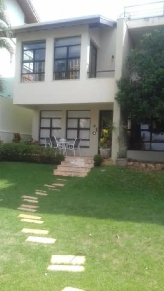 Casa de Condomínio à venda com 4 quartos, 600m² - Foto 4